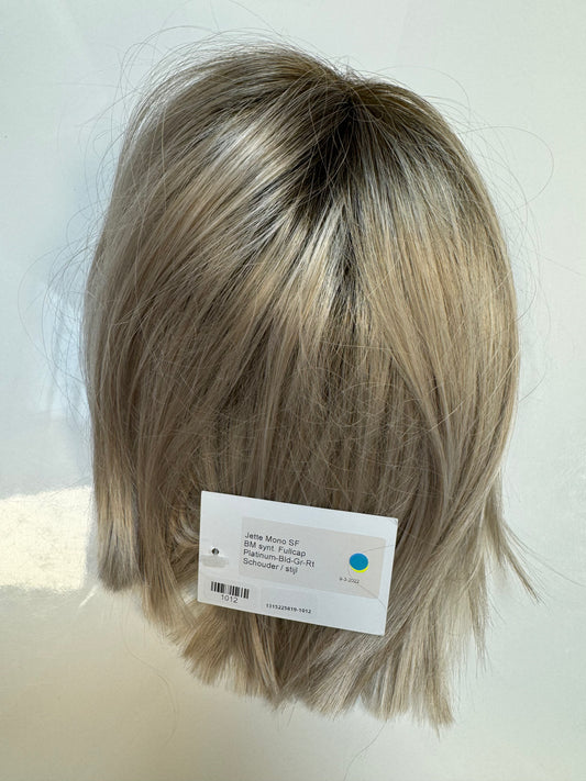Synthetic Belle Madam Jette Mono